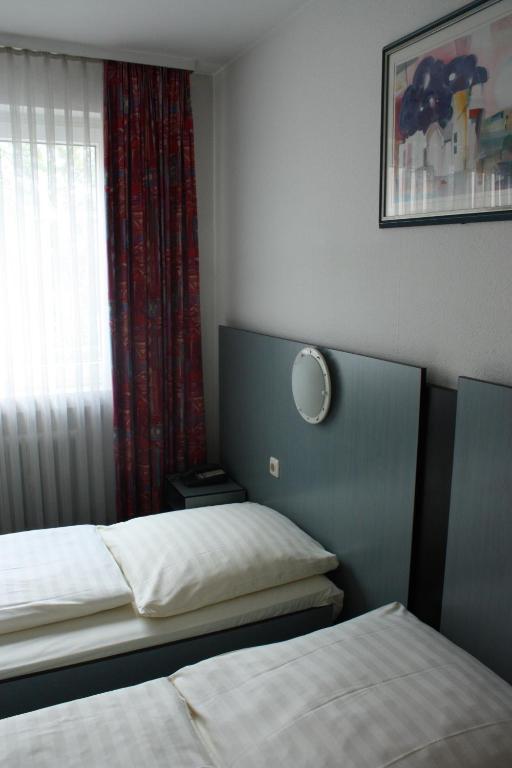 Hotel Diplomat Frankfurt nad Menem Pokój zdjęcie